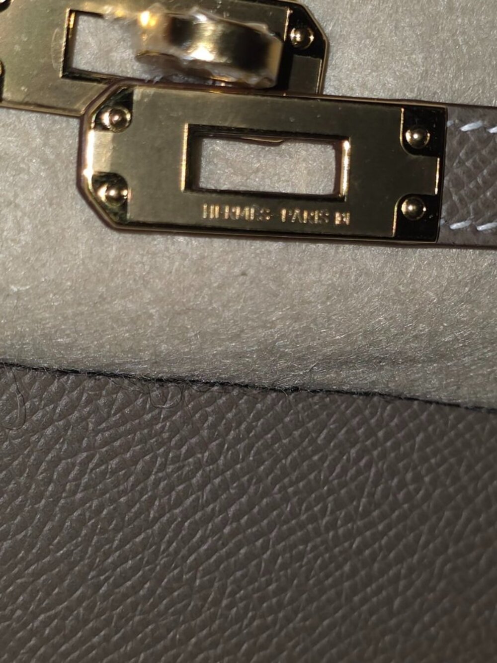 Hermès Kelly 28 Etoupe Epsom Gold Hardware — Never Carried